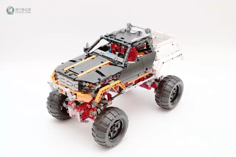 爬啊爬,带着我从一个坑爬到另一个坑的四驱攀爬车:LEGO 9398 4x4 Crawler 遥控四驱越野车 爬啊爬,带着我从一个坑爬到另一个坑的四驱攀爬车:LEGO 9398 4x4 Crawler 遥控四驱越野车
