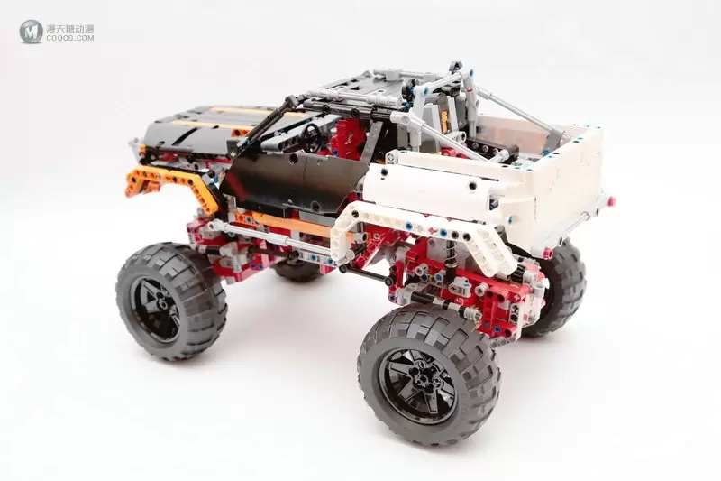 爬啊爬,带着我从一个坑爬到另一个坑的四驱攀爬车:LEGO 9398 4x4 Crawler 遥控四驱越野车 爬啊爬,带着我从一个坑爬到另一个坑的四驱攀爬车:LEGO 9398 4x4 Crawler 遥控四驱越野车