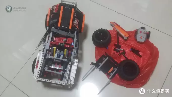 LEGO 乐高 入坑之12年科技旗舰 9398 4x4 Crawler 遥控四驱越野车 LEGO 乐高 入坑之12年科技旗舰 9398 4x4 Crawler 遥控四驱越野车