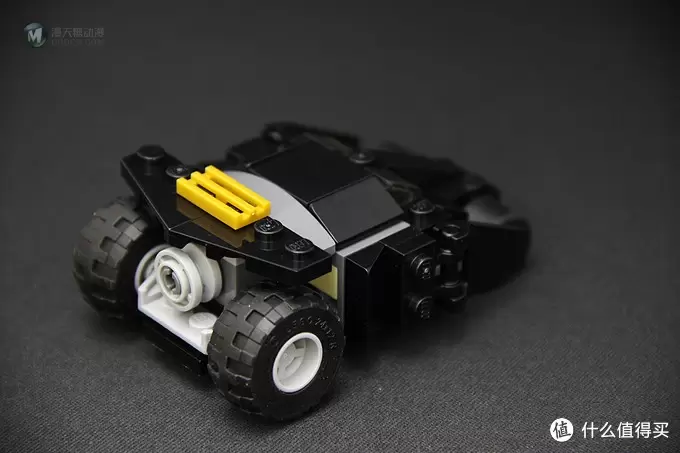 目前最小的乐高蝙蝠车:LEGO 乐高 蝙蝠 侠装甲车 超级英雄 30300 目前最小的乐高蝙蝠车:LEGO 乐高 蝙蝠 侠装甲车 超级英雄 30300