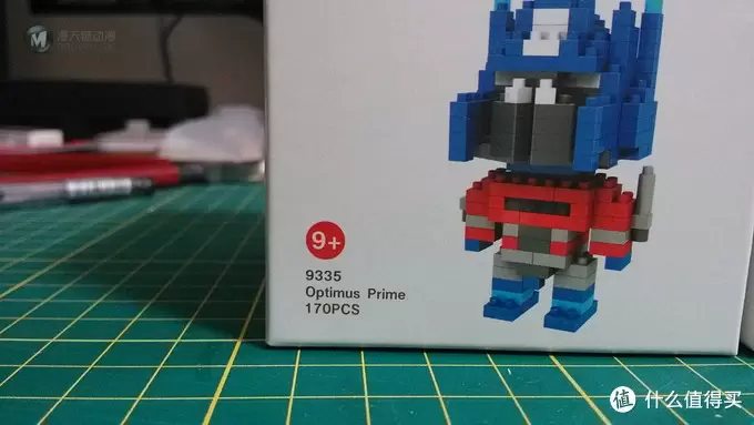白菜价 loz 俐智 擎天柱 拼装积木,与LEGO 颗粒主观对比 白菜价 loz 俐智 擎天柱 拼装积木,与LEGO 颗粒主观对比