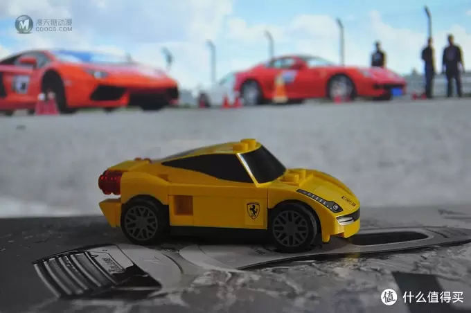 单反毁一生,LEGO穷三代 篇十:LEGO 乐高 壳牌 法拉利回力小车 单反毁一生,LEGO穷三代 篇十:LEGO 乐高 壳牌 法拉利回力小车
