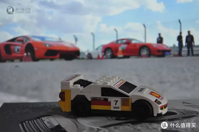 单反毁一生,LEGO穷三代 篇十:LEGO 乐高 壳牌 法拉利回力小车 单反毁一生,LEGO穷三代 篇十:LEGO 乐高 壳牌 法拉利回力小车