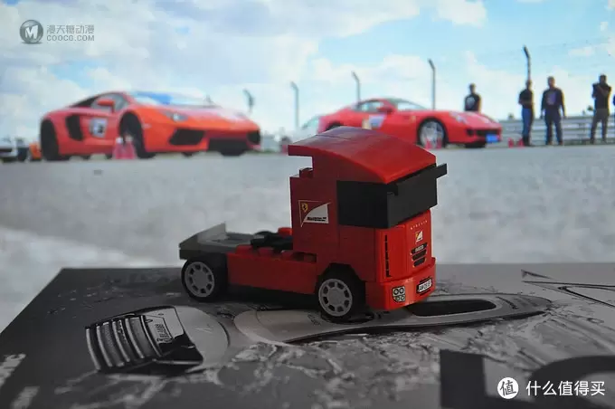 单反毁一生,LEGO穷三代 篇十:LEGO 乐高 壳牌 法拉利回力小车 单反毁一生,LEGO穷三代 篇十:LEGO 乐高 壳牌 法拉利回力小车