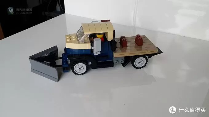 LEGO 乐高 10229 冬季村舍 — 炎炎夏日里的清凉 LEGO 乐高 10229 冬季村舍 — 炎炎夏日里的清凉