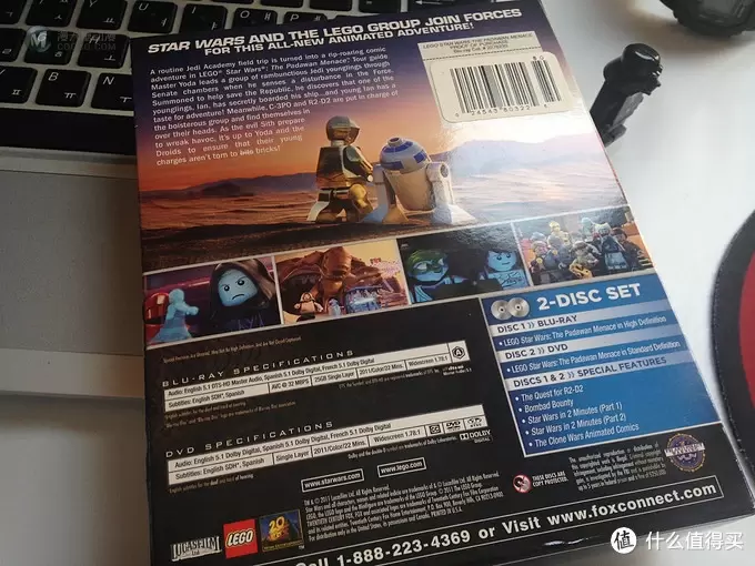 《乐高星球大战:学徒危机》BD+DVD+人仔套装 附便携蓝光光驱 《乐高星球大战:学徒危机》BD+DVD+人仔套装 附便携蓝光光驱