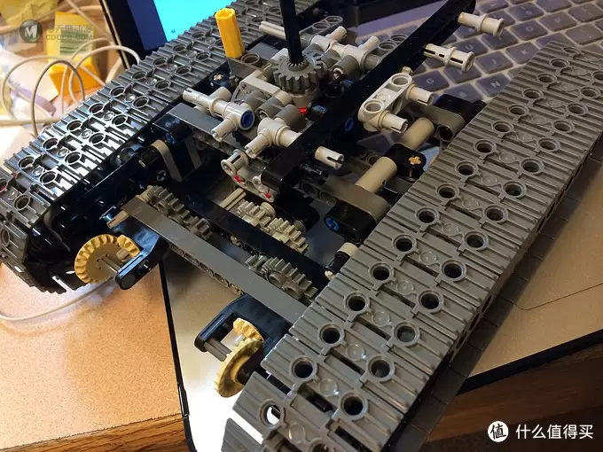 LEGO 乐高科技的怨念 篇二:【一代经典】Motorized Excavator 8043 挖掘机 LEGO 乐高科技的怨念 篇二:【一代经典】Motorized Excavator 8043 挖掘机