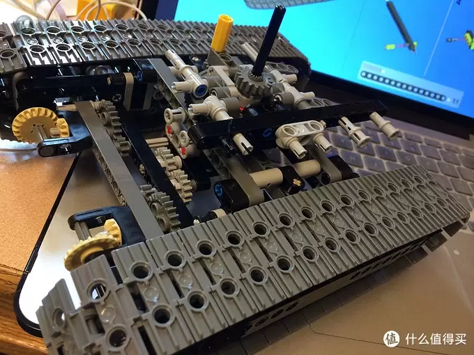 LEGO 乐高科技的怨念 篇二:【一代经典】Motorized Excavator 8043 挖掘机 LEGO 乐高科技的怨念 篇二:【一代经典】Motorized Excavator 8043 挖掘机