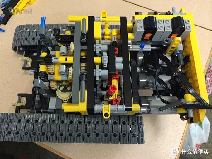 LEGO 乐高科技的怨念 篇二:【一代经典】Motorized Excavator 8043 挖掘机 LEGO 乐高科技的怨念 篇二:【一代经典】Motorized Excavator 8043 挖掘机