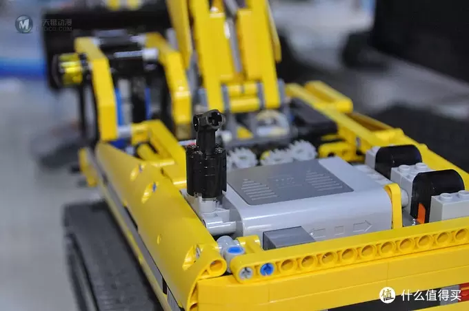 单反毁一生,LEGO穷三代 篇七:绝版 LEGO 乐高 8043 Technic科技系列 Motorized Excavator 挖掘机 单反毁一生,LEGO穷三代 篇七:绝版 LEGO 乐高 8043 Technic科技系列 Motorized Excavator 挖掘机