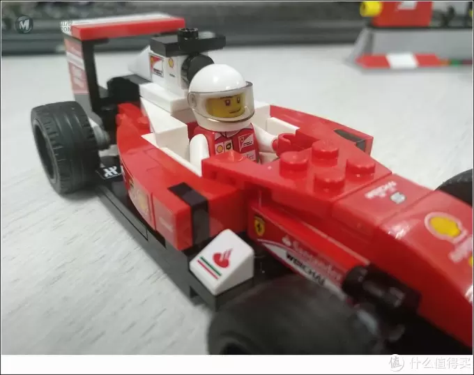 弥补童年缺少的遗憾 篇四:#晒单大赛#真正的勇士敢于面对贴纸--LEGO 乐高 75879 Scuderia Ferrari 法拉利 开箱 弥补童年缺少的遗憾 篇四:#晒单大赛#真正的勇士敢于面对贴纸--LEGO 乐高 75879 Scuderia Ferrari 法拉利 开箱