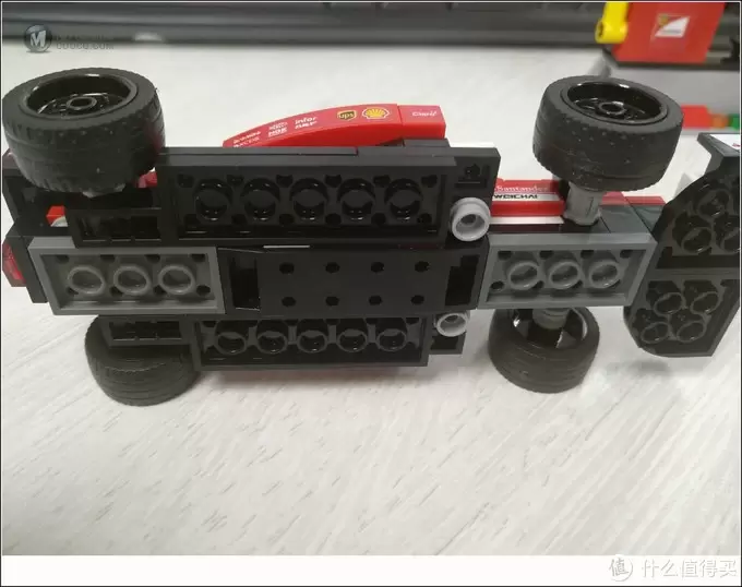 弥补童年缺少的遗憾 篇四:#晒单大赛#真正的勇士敢于面对贴纸--LEGO 乐高 75879 Scuderia Ferrari 法拉利 开箱 弥补童年缺少的遗憾 篇四:#晒单大赛#真正的勇士敢于面对贴纸--LEGO 乐高 75879 Scuderia Ferrari 法拉利 开箱
