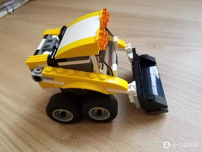 何以解忧,有我乐高 篇三:#晒单大赛#我们爱这个错—Lego 乐高 31046 高速跑车 三合一体验 何以解忧,有我乐高 篇三:#晒单大赛#我们爱这个错—Lego 乐高 31046 高速跑车 三合一体验
