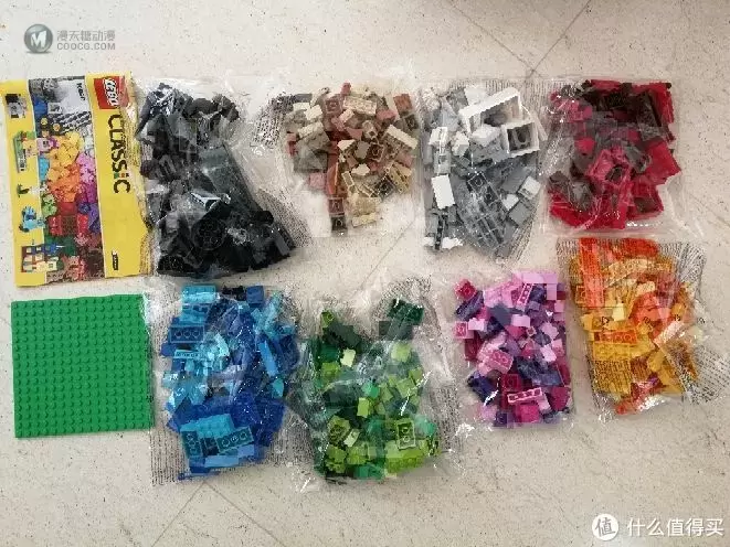 乐高10698大号积木桶开箱晒物 乐高10698大号积木桶开箱晒物