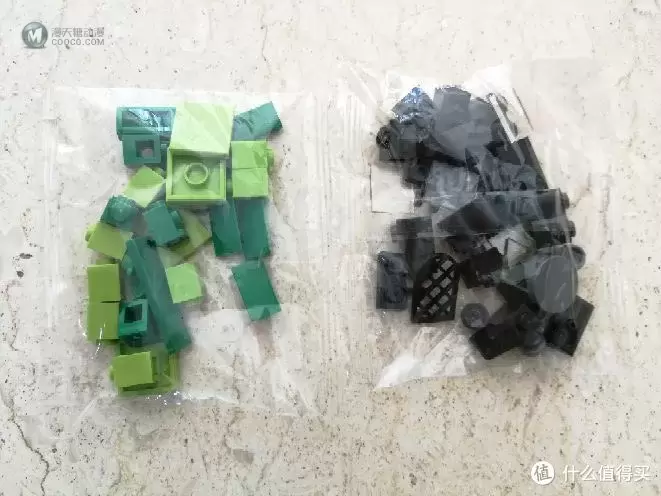 乐高10698大号积木桶开箱晒物 乐高10698大号积木桶开箱晒物