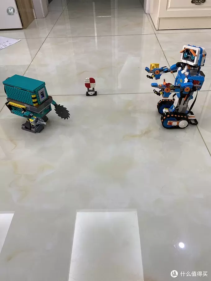 轩爸Lego 第二篇:Lego Boost 75253 机器人指挥官体验 轩爸Lego 第二篇:Lego Boost 75253 机器人指挥官体验