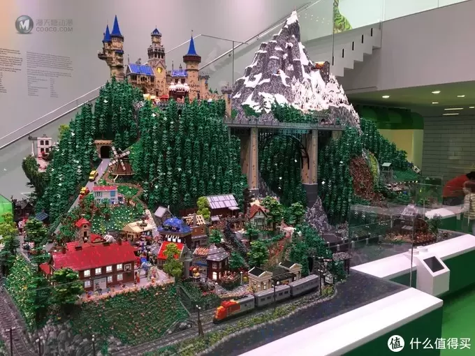 LEGO丹麦买乐高 - LEGO HOUSE 三件套 21037-4000026-40366 LEGO丹麦买乐高 - LEGO HOUSE 三件套 21037-4000026-40366