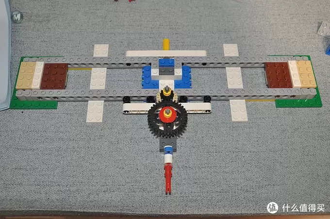 单反毁一生,LEGO穷三代 篇一百三十四:LEGO 10257旋转木马配合Wedo2.0模拟10196 单反毁一生,LEGO穷三代 篇一百三十四:LEGO 10257旋转木马配合Wedo2.0模拟10196