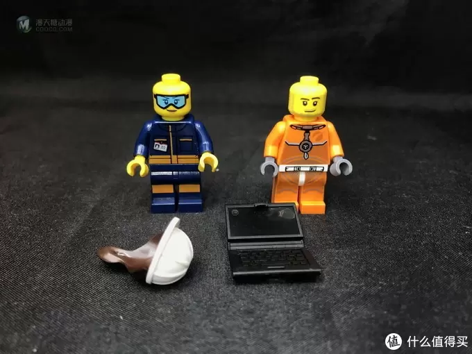 LEGO拼拼乐 篇三百零三:乐高城市组系列 60225 火星科学探测 LEGO拼拼乐 篇三百零三:乐高城市组系列 60225 火星科学探测