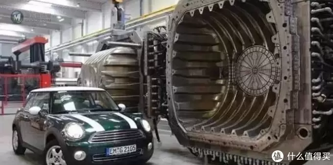 积木们 篇六:有车窗的墨绿色小车,乐高10242,Mini Cooper 积木们 篇六:有车窗的墨绿色小车,乐高10242,Mini Cooper