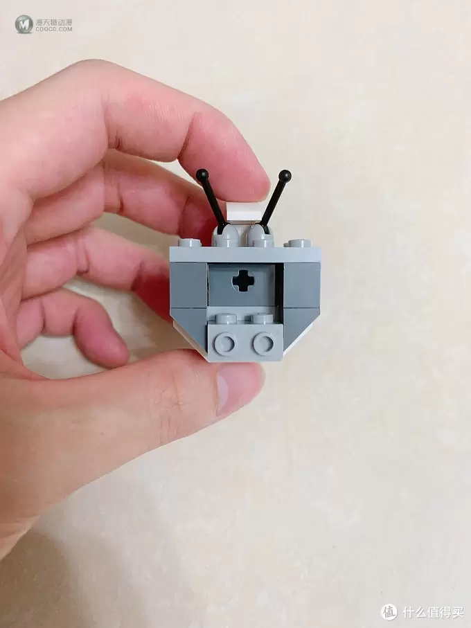 乐高创意百变31071拼搭指北:111块零件,拼出换装硬核高达 乐高创意百变31071拼搭指北:111块零件,拼出换装硬核高达