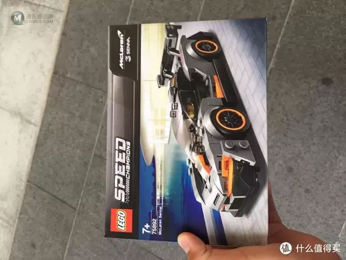 乐高 篇二:酷霸拽的赛车!——乐高speed系列75892迈凯伦塞纳评测 乐高 篇二:酷霸拽的赛车!——乐高speed系列75892迈凯伦塞纳评测