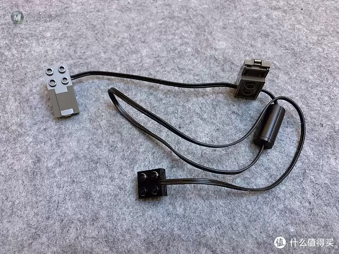 乐高小小追绝日记 篇十八:LEGO 4512 货运列车 乐高小小追绝日记 篇十八:LEGO 4512 货运列车