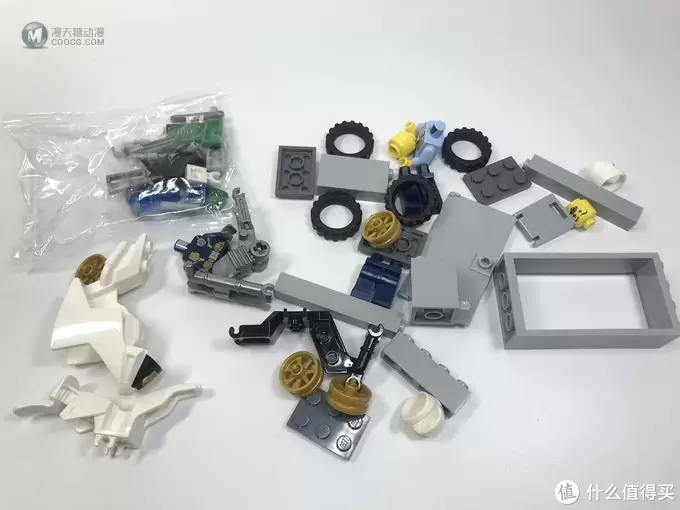 LEGO拼拼乐 篇二百七十一:LEGO 乐高 City 城市系列 60137 追踪重型拖车 LEGO拼拼乐 篇二百七十一:LEGO 乐高 City 城市系列 60137 追踪重型拖车