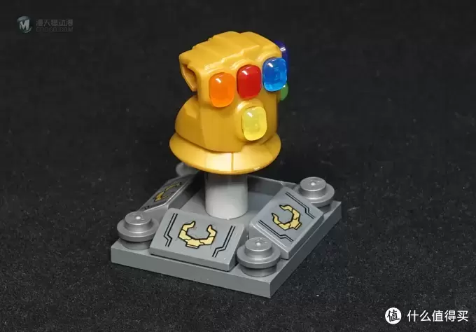 LEGO 乐高 拼拼乐 篇220:现实之石到来,超级英雄系列 76107 灭霸:终极之战 LEGO 乐高 拼拼乐 篇220:现实之石到来,超级英雄系列 76107 灭霸:终极之战
