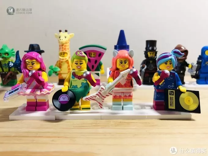 变成塑料块陪你的钱 篇一:Lego 71023乐高大电影2抽抽乐开箱 变成塑料块陪你的钱 篇一:Lego 71023乐高大电影2抽抽乐开箱