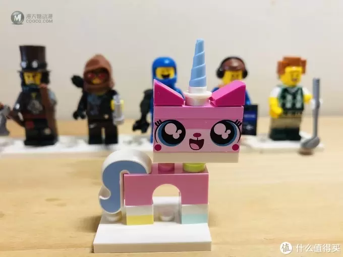 变成塑料块陪你的钱 篇一:Lego 71023乐高大电影2抽抽乐开箱 变成塑料块陪你的钱 篇一:Lego 71023乐高大电影2抽抽乐开箱