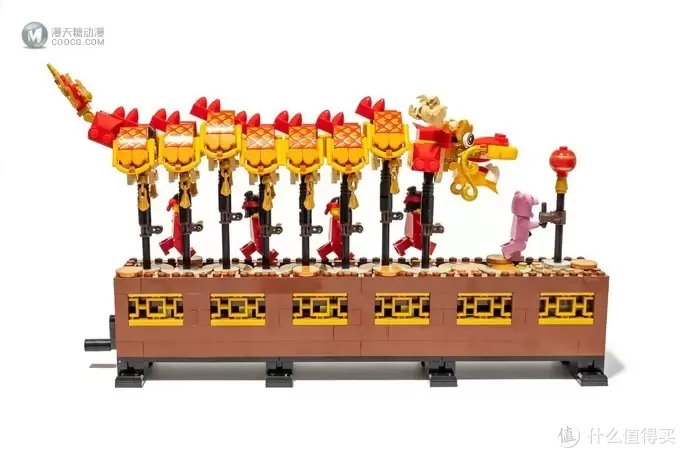 上下翻飞,龙庆吉祥!乐高80102 舞龙套装 上下翻飞,龙庆吉祥!乐高80102 舞龙套装