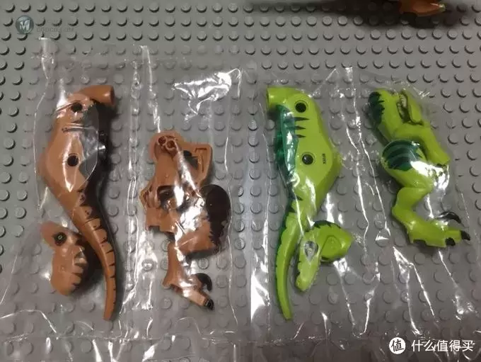 我的LEGO侏罗纪小世界—乐高侏罗纪世界系列恐龙配件晒单 我的LEGO侏罗纪小世界—乐高侏罗纪世界系列恐龙配件晒单