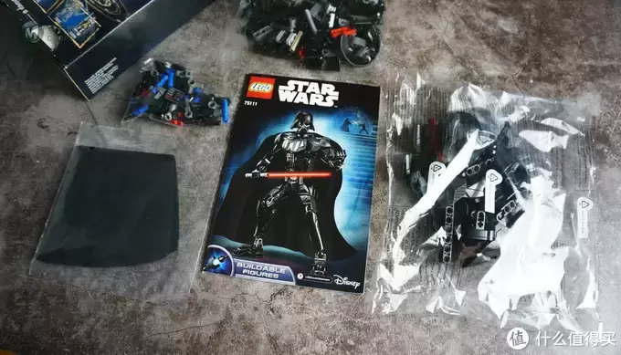 杂物撰德 篇十一:好像有20多种叫法 但旧译叫达斯·维达??乐高 Star Wars Darth Vader 75111简晒 杂物撰德 篇十一:好像有20多种叫法 但旧译叫达斯·维达??乐高 Star Wars Darth Vader 75111简晒