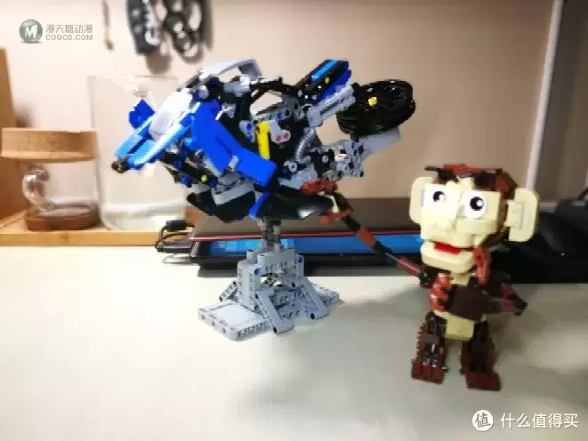 乐高科技组系列 篇一:lego 乐高科技组42063 B模式 BMW概念飞行摩托 乐高科技组系列 篇一:lego 乐高科技组42063 B模式 BMW概念飞行摩托