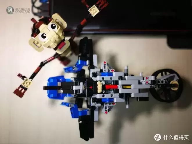 乐高科技组系列 篇一:lego 乐高科技组42063 B模式 BMW概念飞行摩托 乐高科技组系列 篇一:lego 乐高科技组42063 B模式 BMW概念飞行摩托