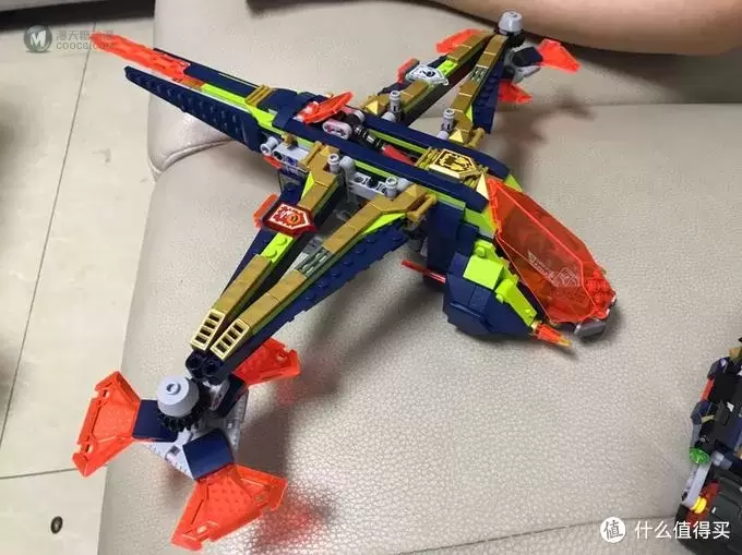 LEGO 乐高 72005 阿隆的双螺旋合体战机 开箱晒物分享 LEGO 乐高 72005 阿隆的双螺旋合体战机 开箱晒物分享