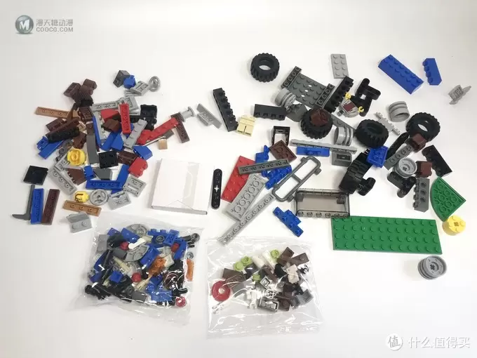 LEGO 乐高 Creator 创意百变系列 31075 荒野大冒险 LEGO 乐高 Creator 创意百变系列 31075 荒野大冒险