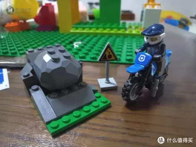 LEGO 乐高 60172 城市系列 山地警察 开箱 LEGO 乐高 60172 城市系列 山地警察 开箱