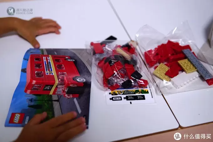 小而传神:LEGO 乐高 40220 小版双层巴士开箱 小而传神:LEGO 乐高 40220 小版双层巴士开箱