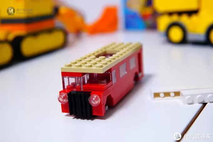 小而传神:LEGO 乐高 40220 小版双层巴士开箱 小而传神:LEGO 乐高 40220 小版双层巴士开箱