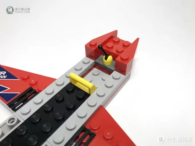 稍微丑了点:LEGO 乐高 60177 空中特技喷气机开箱 稍微丑了点:LEGO 乐高 60177 空中特技喷气机开箱