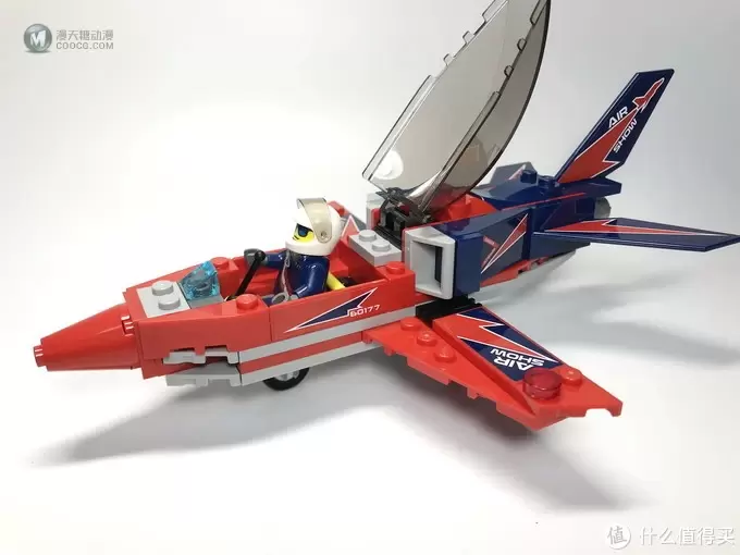 稍微丑了点:LEGO 乐高 60177 空中特技喷气机开箱 稍微丑了点:LEGO 乐高 60177 空中特技喷气机开箱