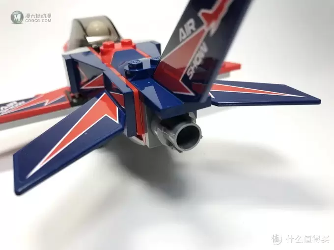 稍微丑了点:LEGO 乐高 60177 空中特技喷气机开箱 稍微丑了点:LEGO 乐高 60177 空中特技喷气机开箱