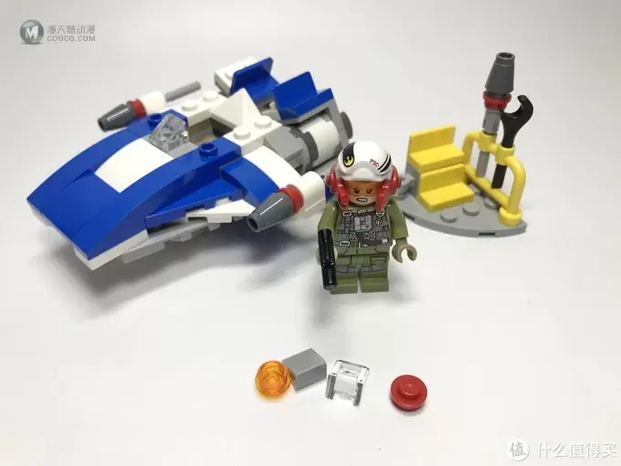 买人仔送载具:LEGO 乐高 迷你战队 75196 A翼战机对战TIE静默者 买人仔送载具:LEGO 乐高 迷你战队 75196 A翼战机对战TIE静默者