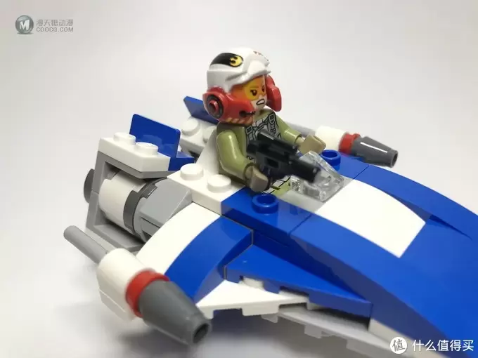 买人仔送载具:LEGO 乐高 迷你战队 75196 A翼战机对战TIE静默者 买人仔送载具:LEGO 乐高 迷你战队 75196 A翼战机对战TIE静默者