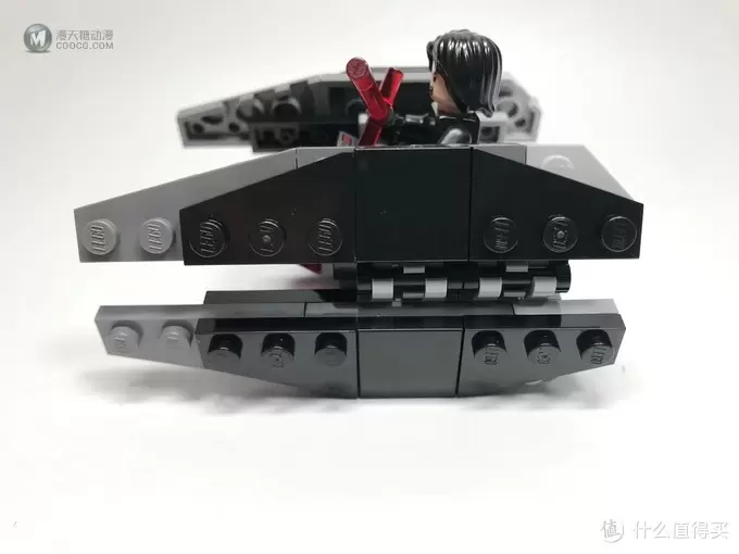 买人仔送载具:LEGO 乐高 迷你战队 75196 A翼战机对战TIE静默者 买人仔送载具:LEGO 乐高 迷你战队 75196 A翼战机对战TIE静默者
