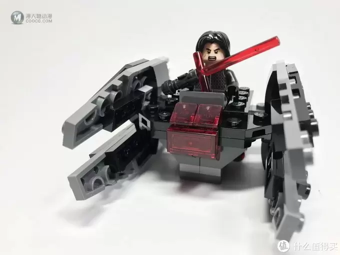 买人仔送载具:LEGO 乐高 迷你战队 75196 A翼战机对战TIE静默者 买人仔送载具:LEGO 乐高 迷你战队 75196 A翼战机对战TIE静默者