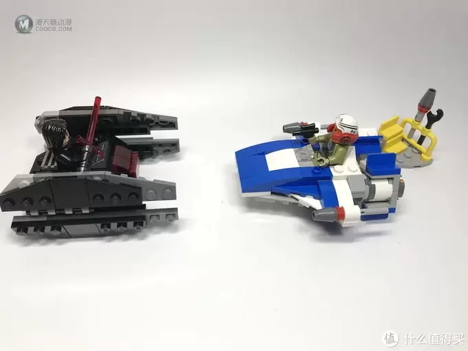 买人仔送载具:LEGO 乐高 迷你战队 75196 A翼战机对战TIE静默者 买人仔送载具:LEGO 乐高 迷你战队 75196 A翼战机对战TIE静默者