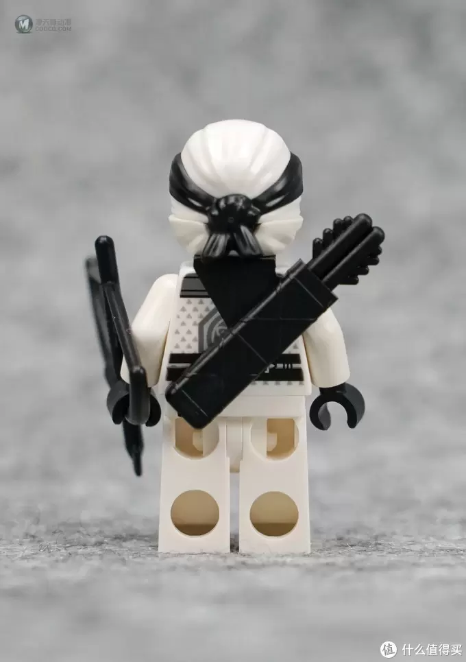 忍者版Tron: Legacy?LEGO 乐高 幻影忍者 Ninjago 巨轮摩托车追击战 70639 忍者版Tron: Legacy?LEGO 乐高 幻影忍者 Ninjago 巨轮摩托车追击战 70639